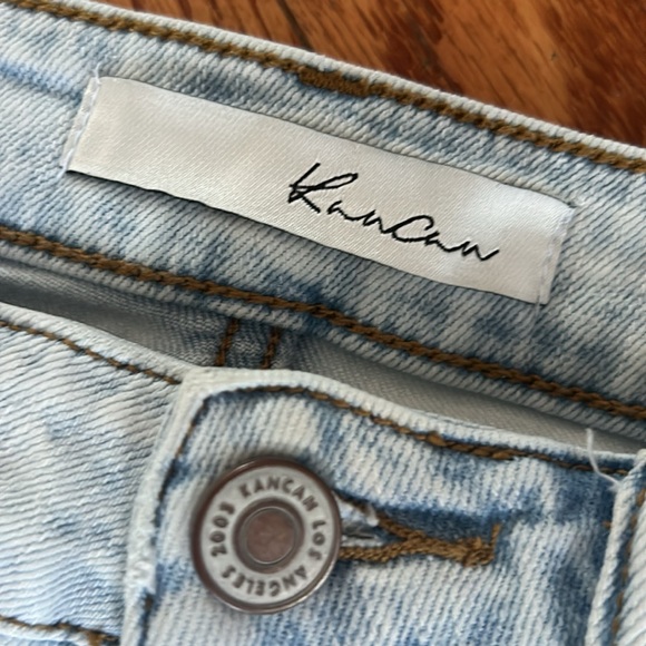 Distressed KanCan Jeans size 27 - Picture 2 of 4